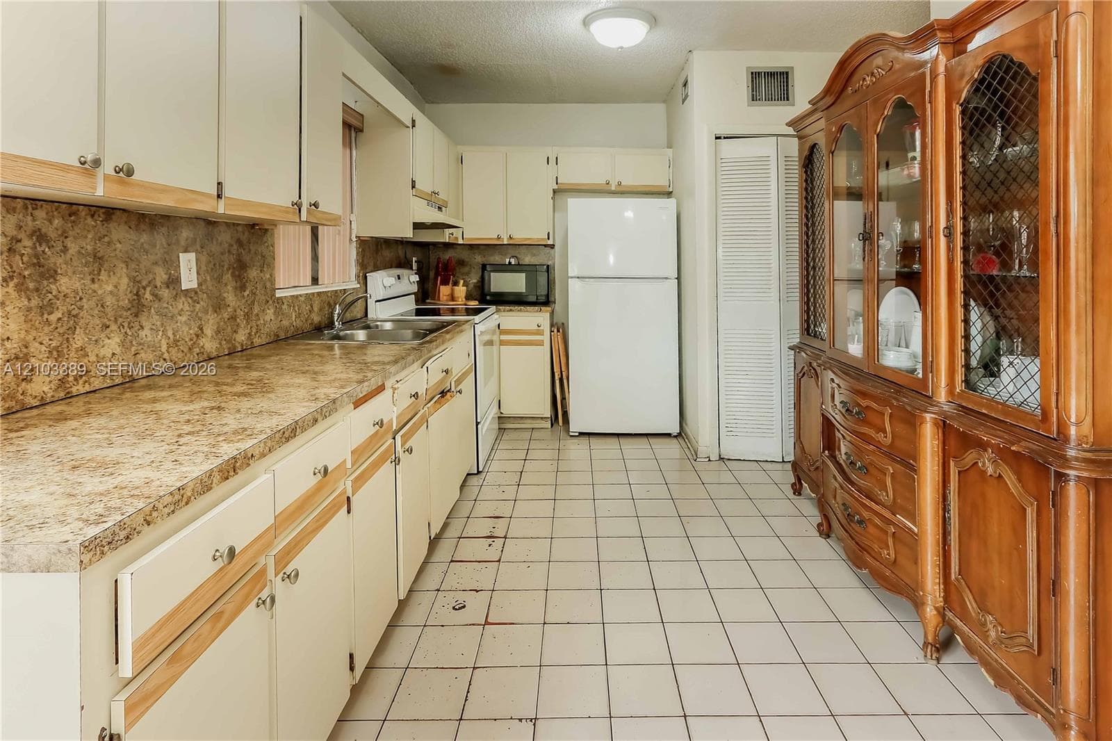 11560 SW 184th St photo 6