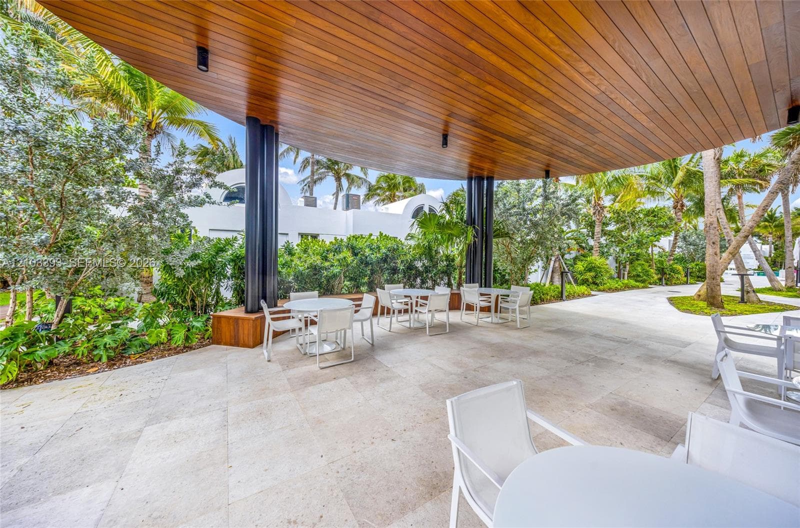 Akoya · #1809 in Miami Beach - Photo 22