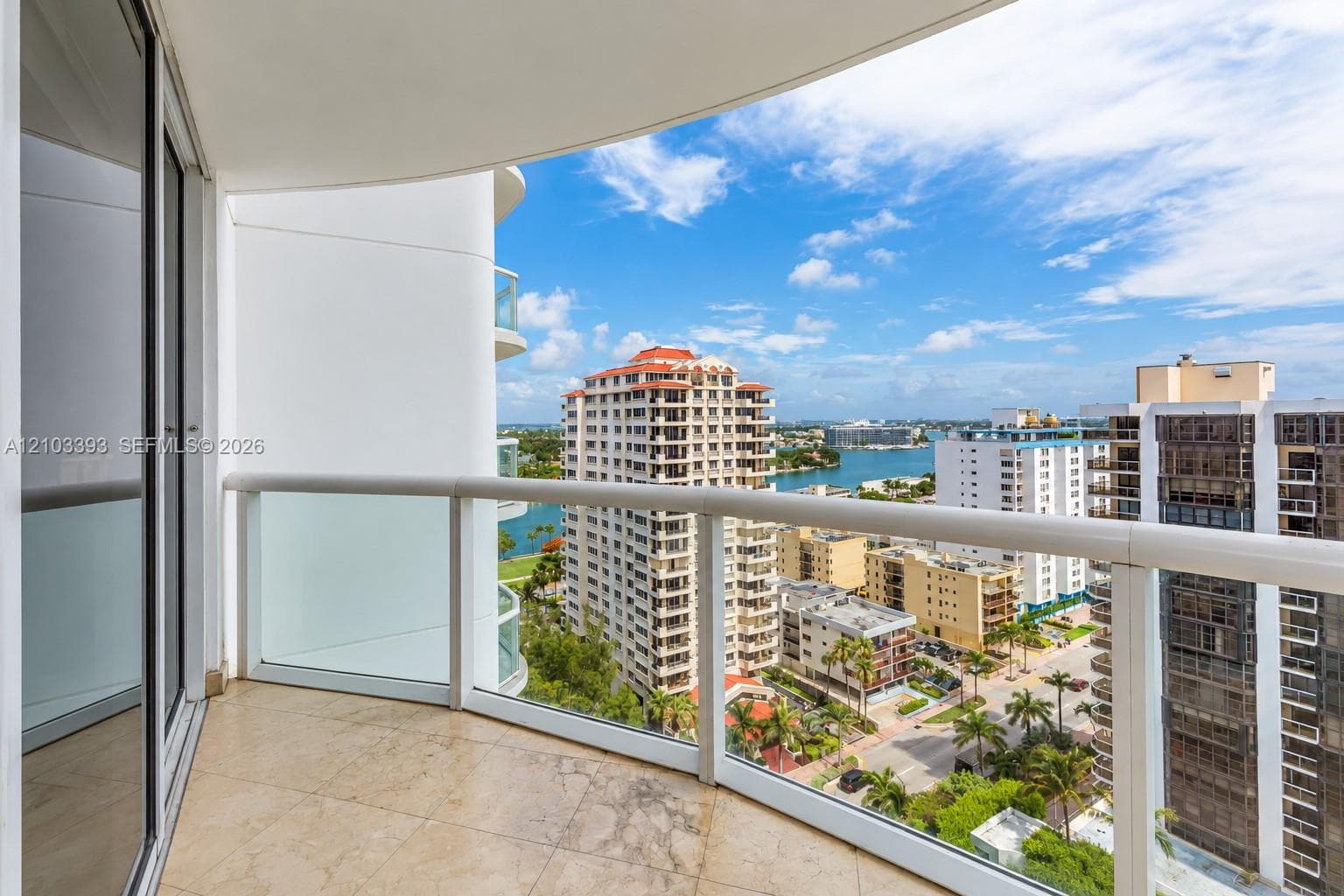 Akoya · #1809 in Miami Beach - Photo 3