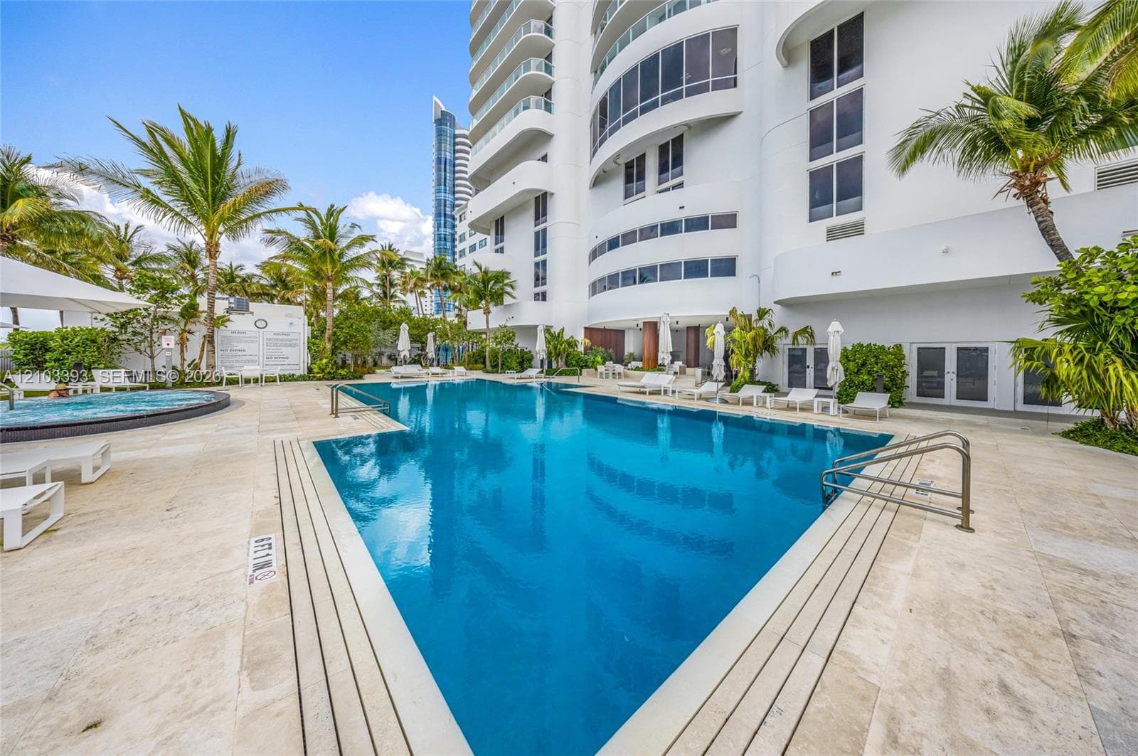 Akoya · #1809 in Miami Beach - Photo 19