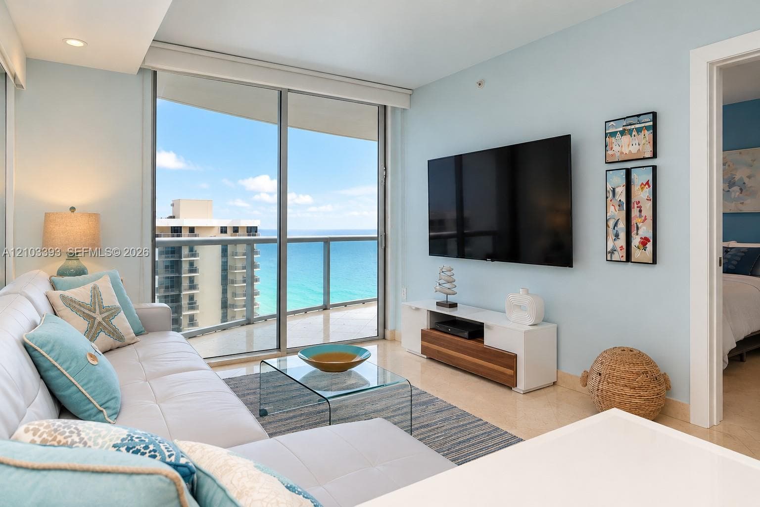 Akoya · #1809 in Miami Beach - Photo 4