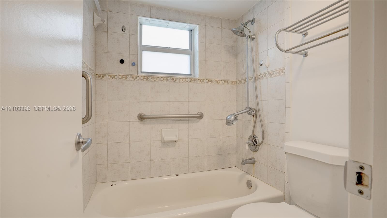 CORAL WAY VILLAGE CONDO · #C31 in Miami - Photo 32
