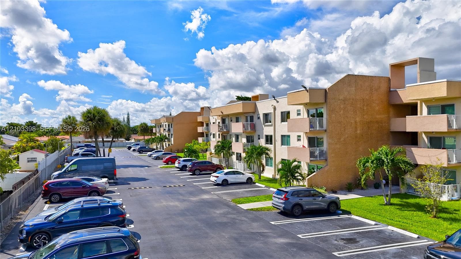CORAL WAY VILLAGE CONDO · #C31 in Miami - Photo 5