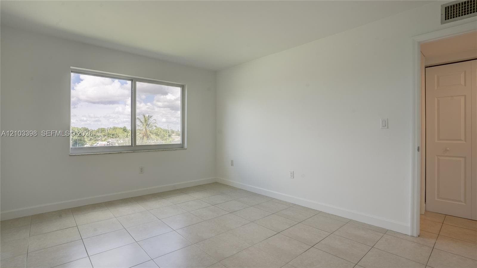 CORAL WAY VILLAGE CONDO · #C31 in Miami - Photo 37