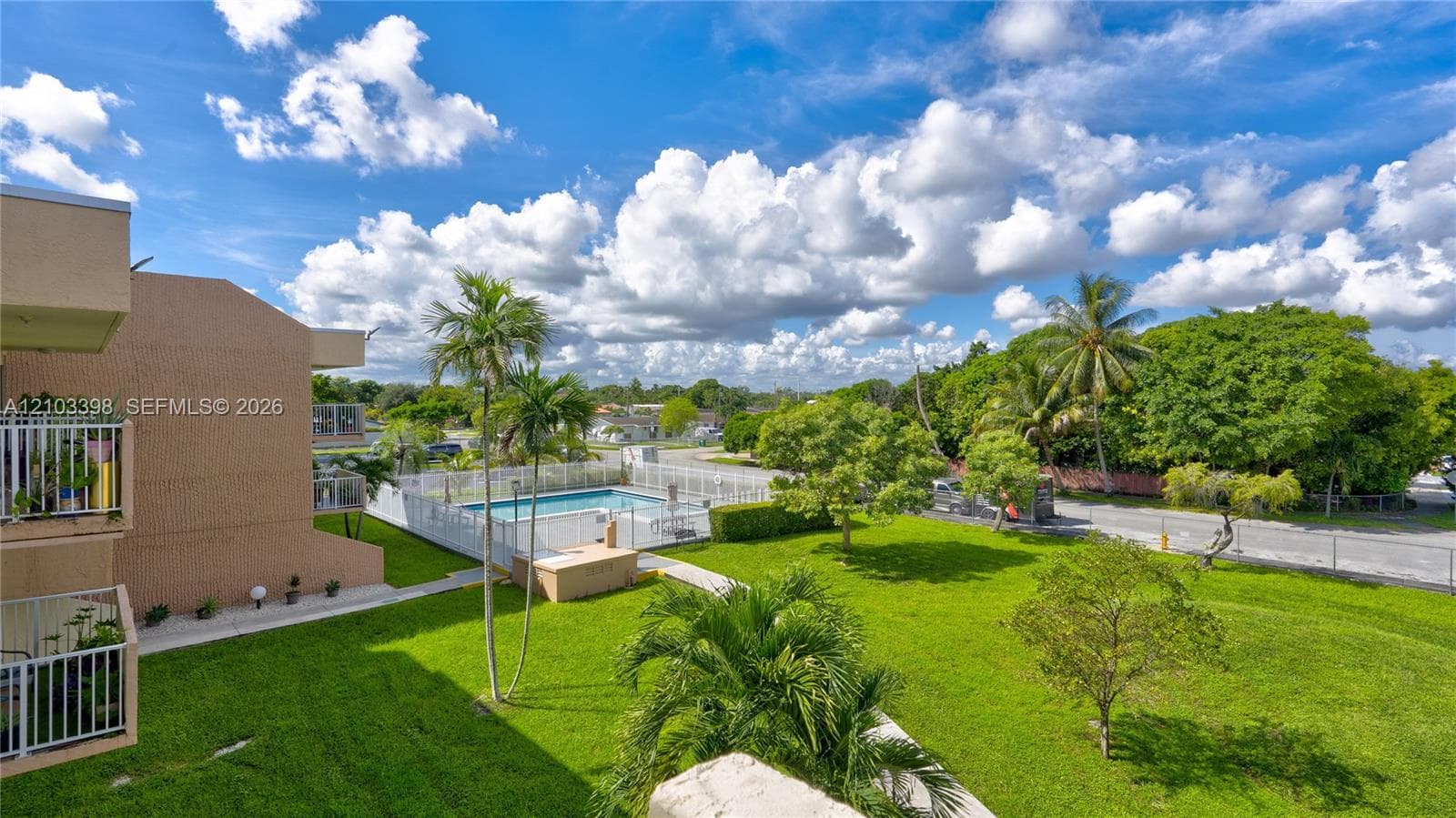 CORAL WAY VILLAGE CONDO · #C31 in Miami - Photo 11