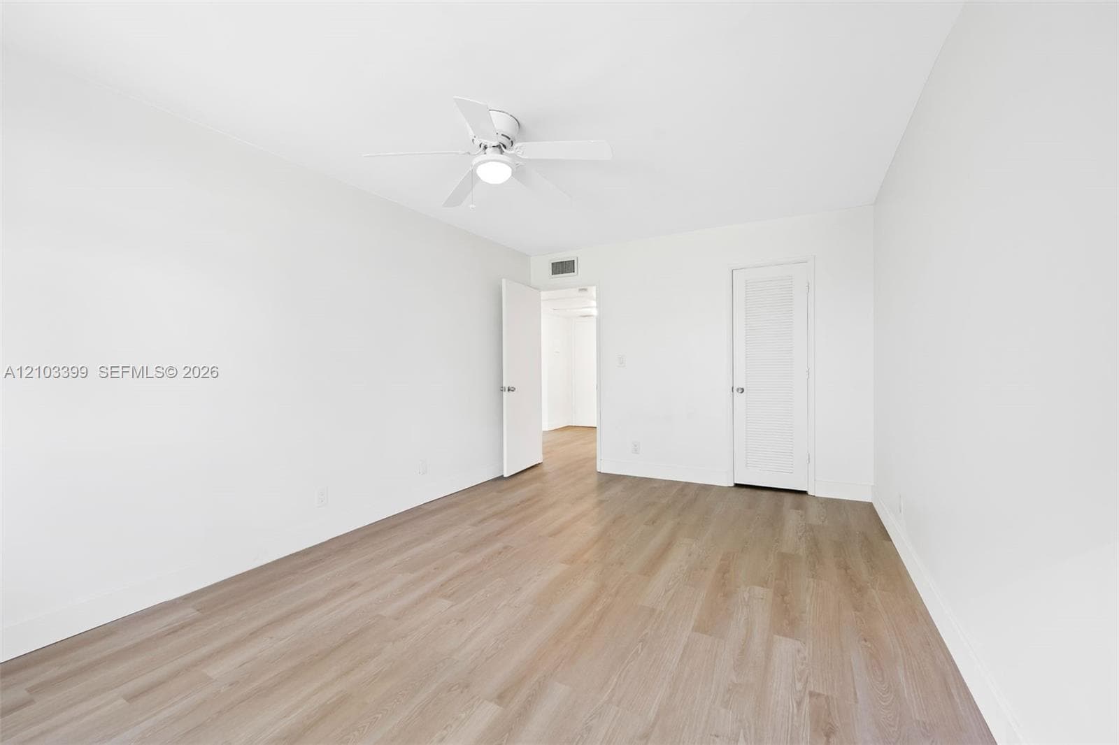 BARCELONA NORTH · #211 in Pompano Beach - Photo 12