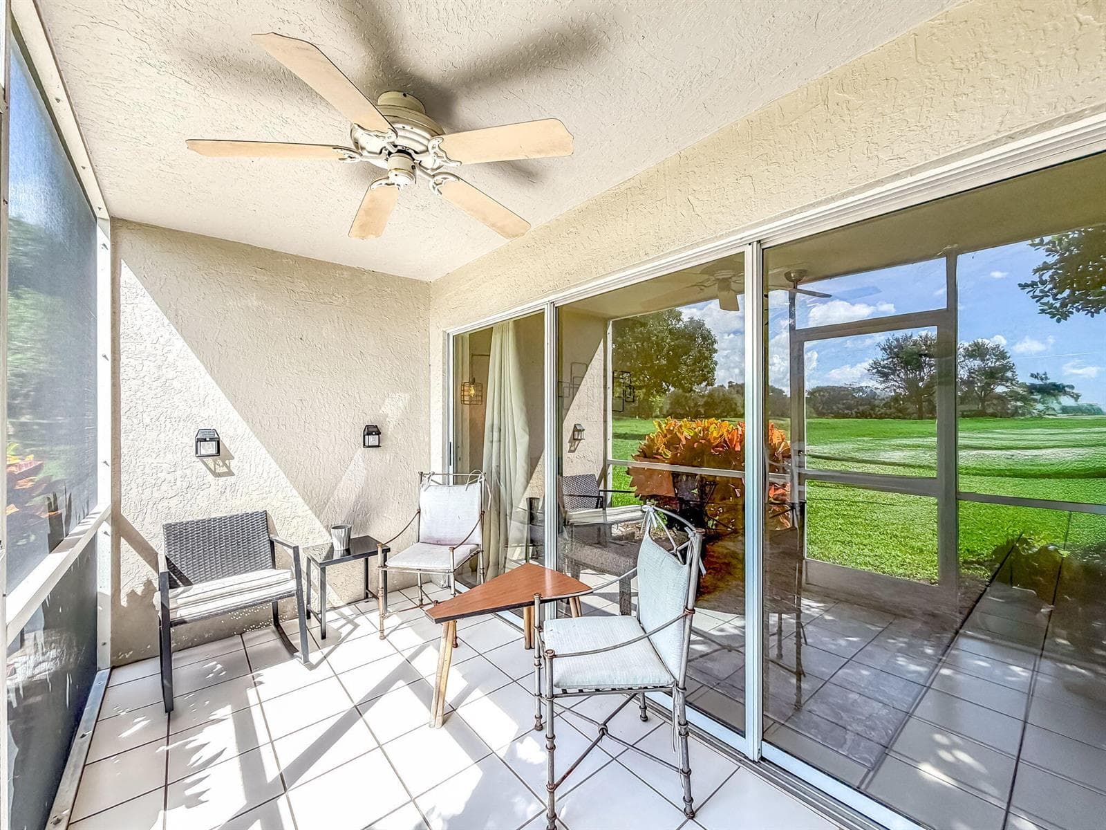 52-web-or-mls-JOY_055565