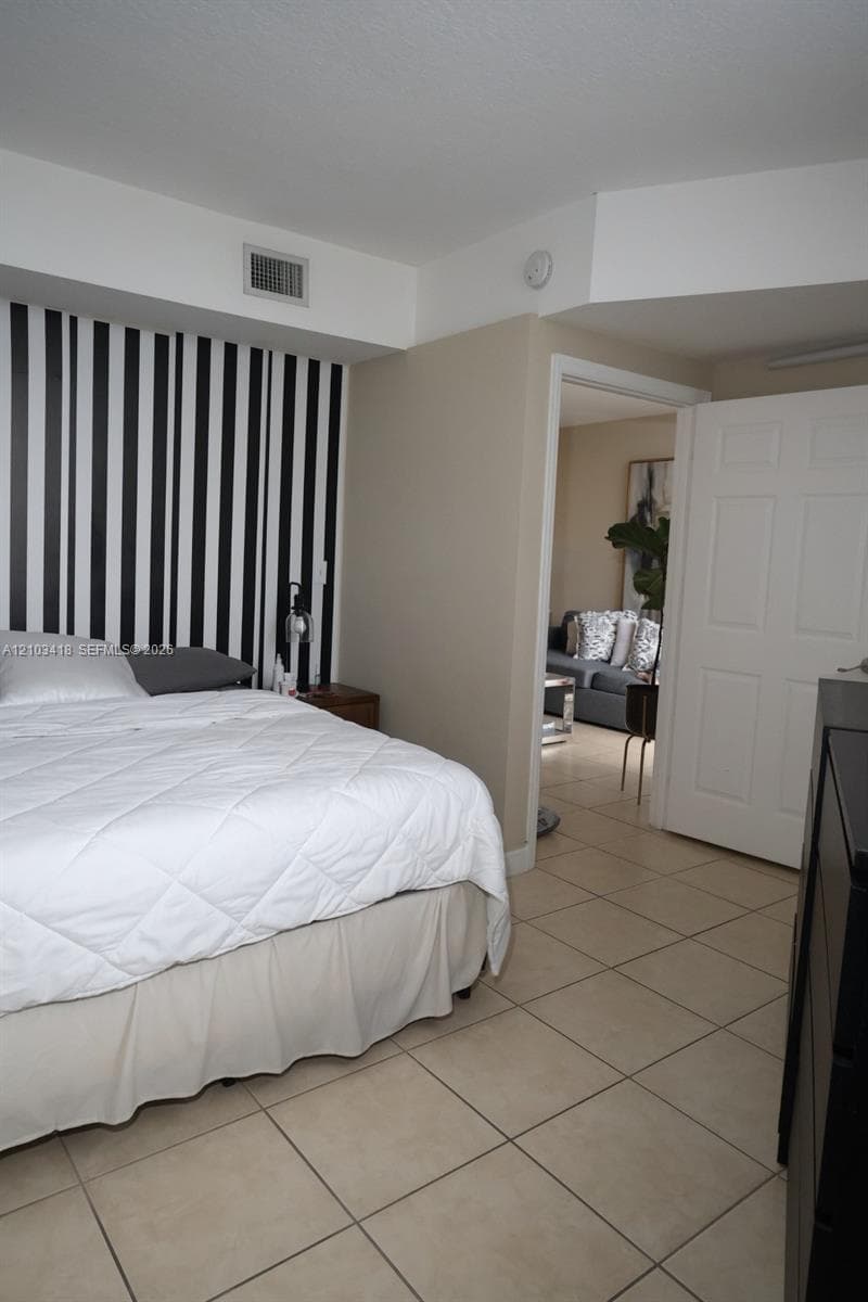 Altos de Miami Condo · #1004 in Miami - Photo 11