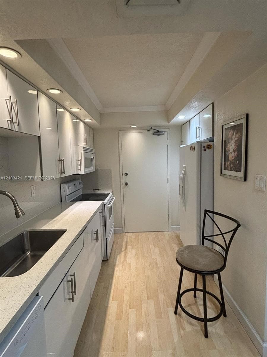 DEL PRADO MARINA · #702 in Aventura - Photo 19
