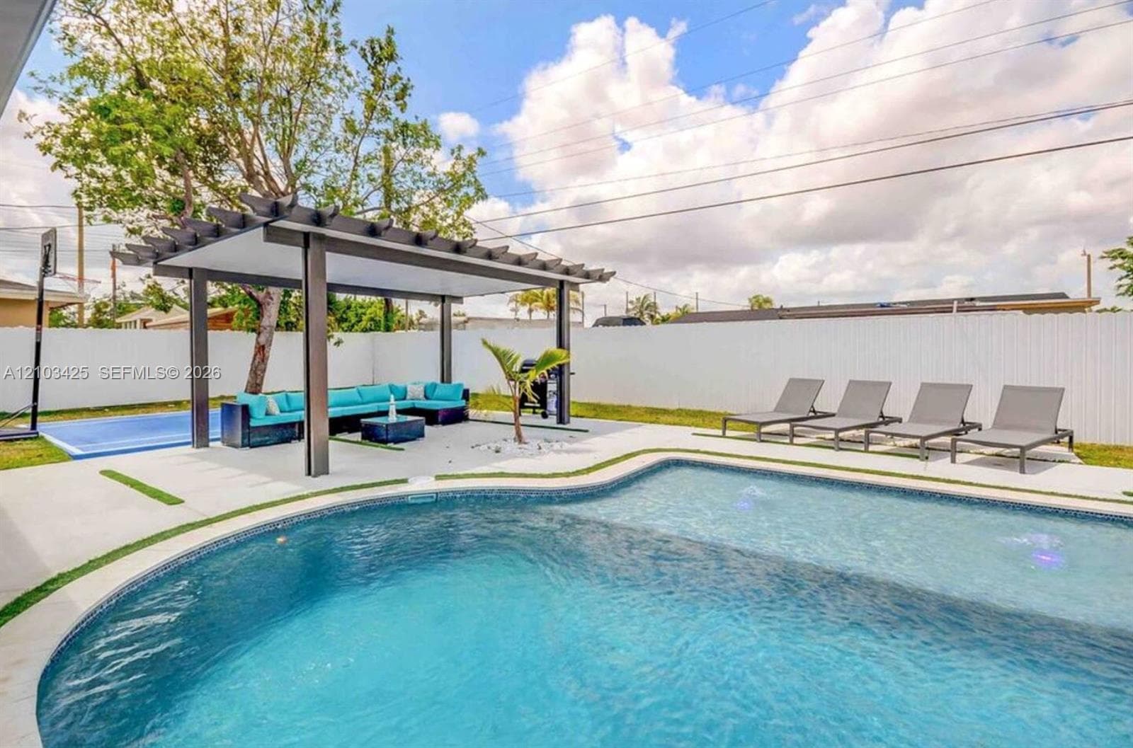3530 SW 104th Ave #1 photo 3