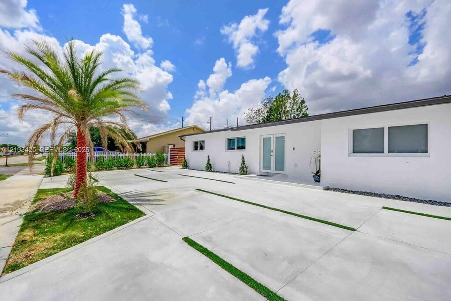 3530 SW 104th Ave #1 photo 1