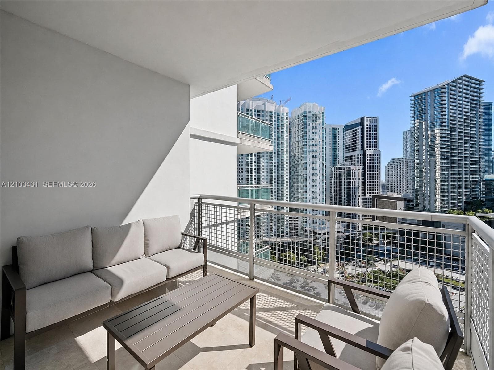 Wind at Riverfront · #2304 in Miami - Photo 34