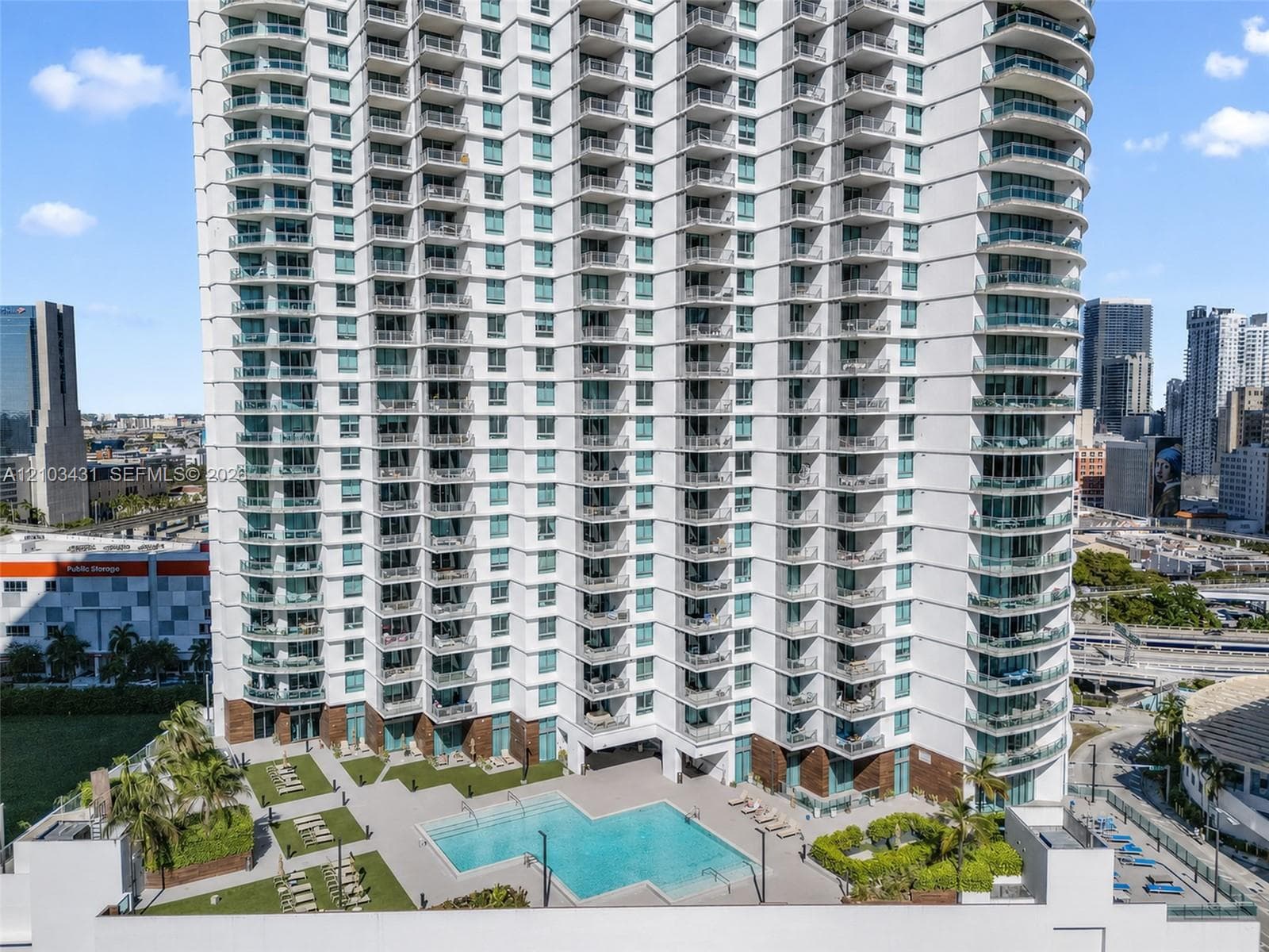 Wind at Riverfront · #2304 in Miami - Photo 29