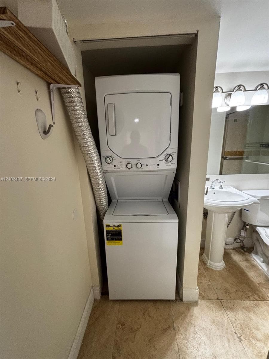 PALM GARDENS CONDO · #208 in Miami - Photo 12