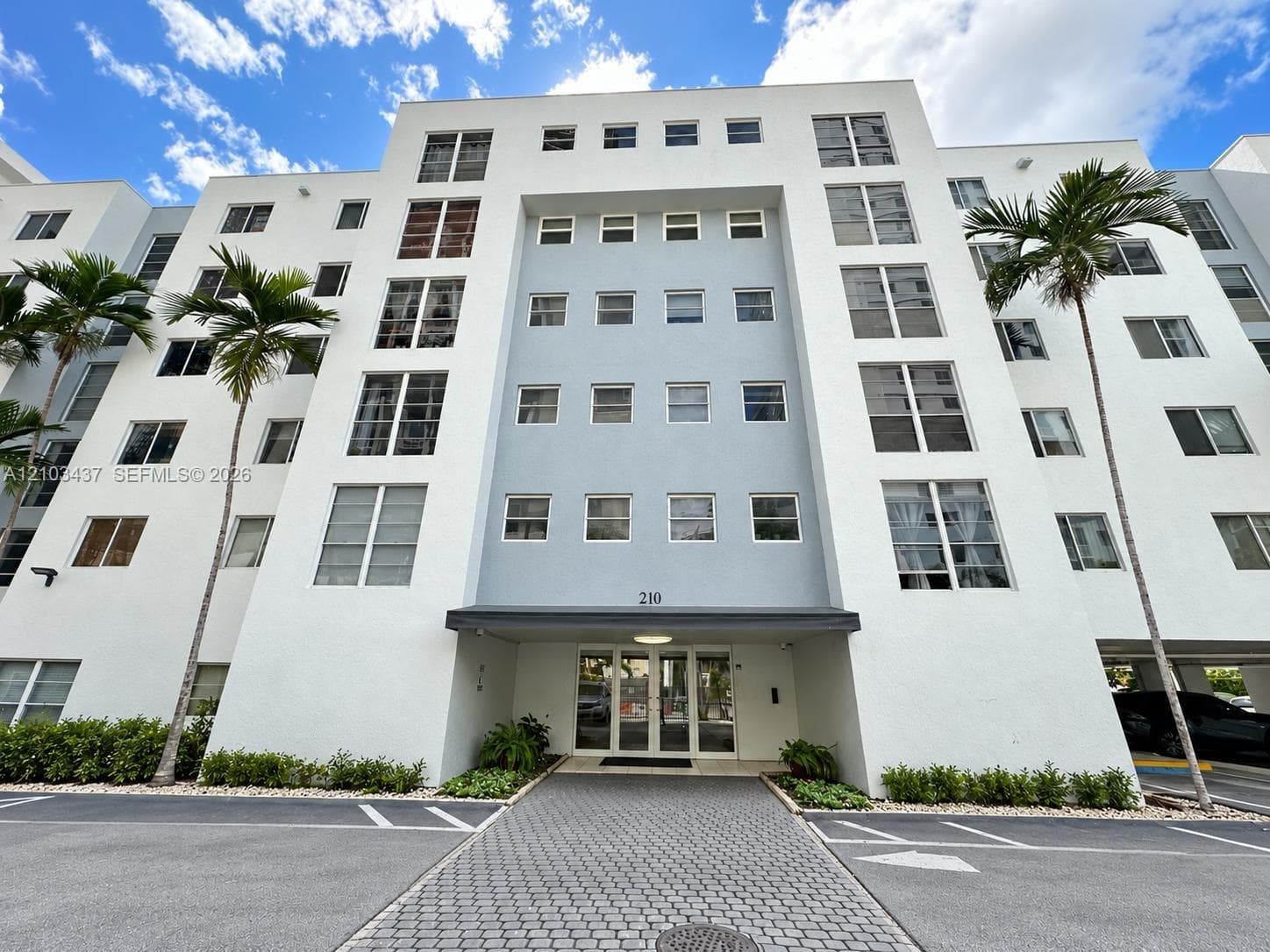 PALM GARDENS CONDO · #208 in Miami - Photo 1