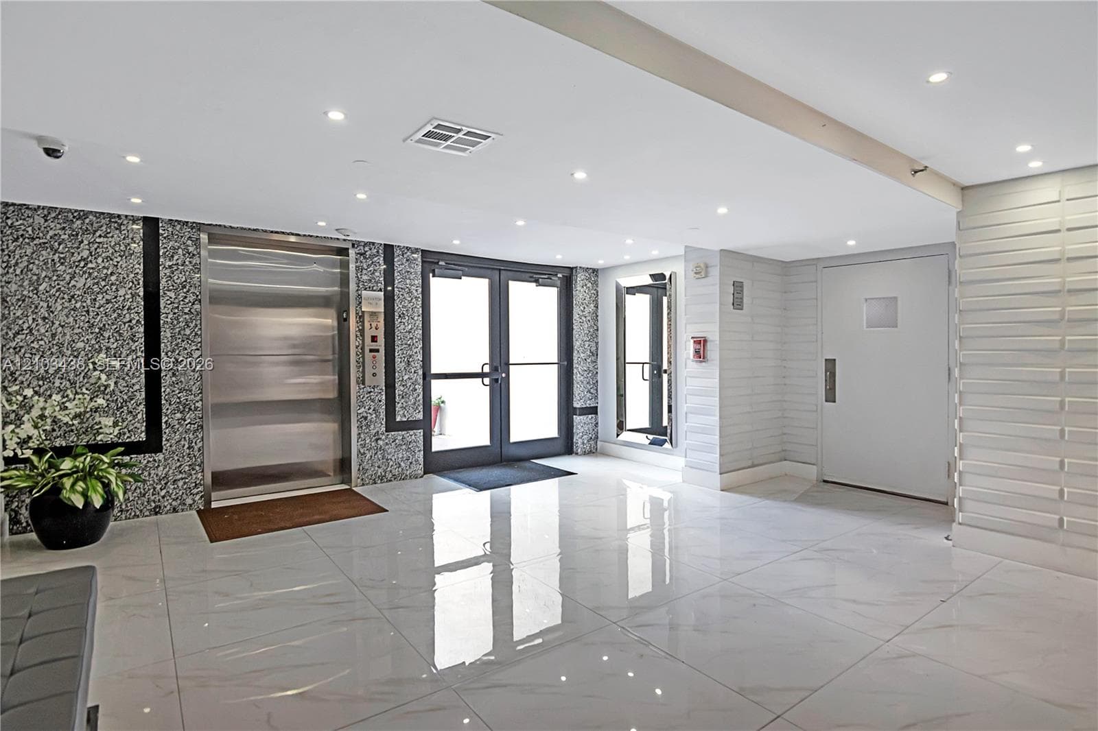 PLAZA OF AMERICAS CONDO P · #307 in Sunny Isles Beach - Photo 7