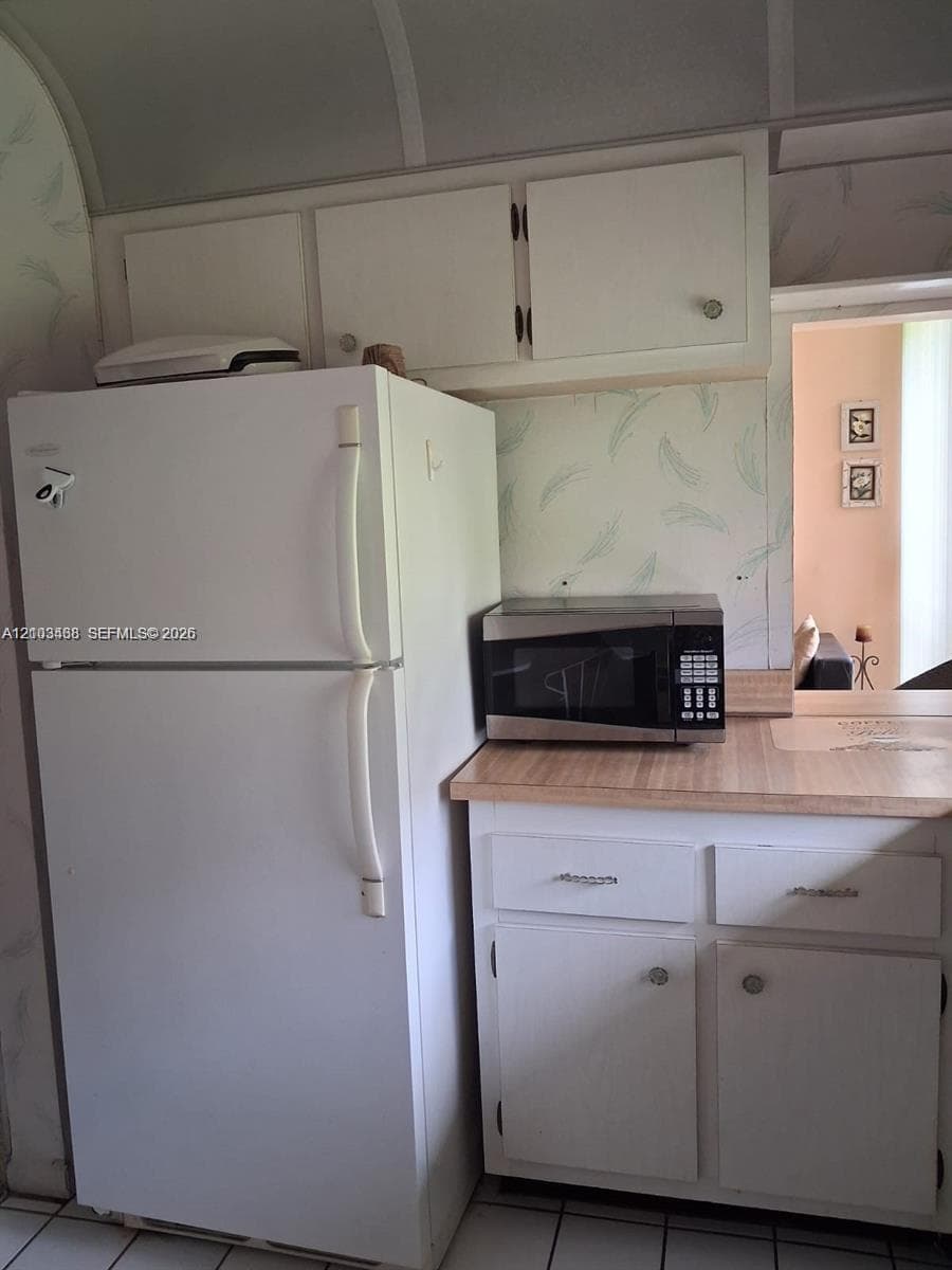 PLAZA OF AMERICAS CONDO P · #307 in Sunny Isles Beach - Photo 25