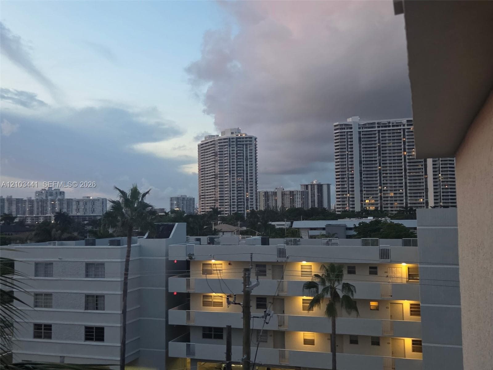 VENICE ISLE CONDO · #508 in North Miami Beach - Photo 3