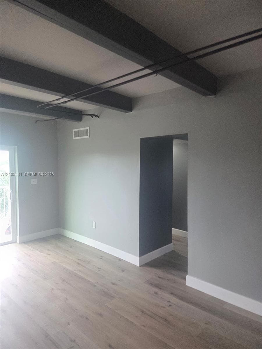 VENICE ISLE CONDO · #508 in North Miami Beach - Photo 8