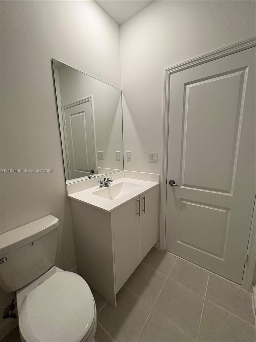 2558 SE 29th St #2558 photo 17
