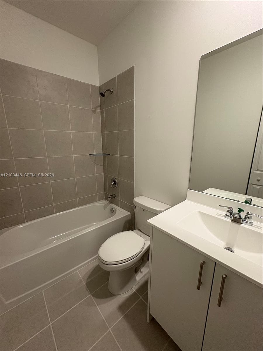 2558 SE 29th St #2558 photo 15