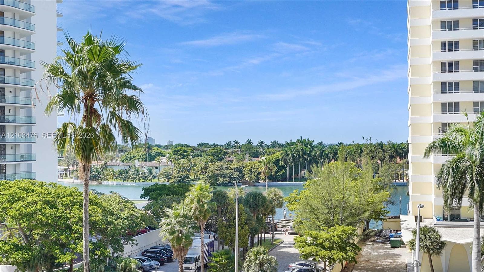 Oceanside Plaza · #6T in Miami Beach - Photo 14