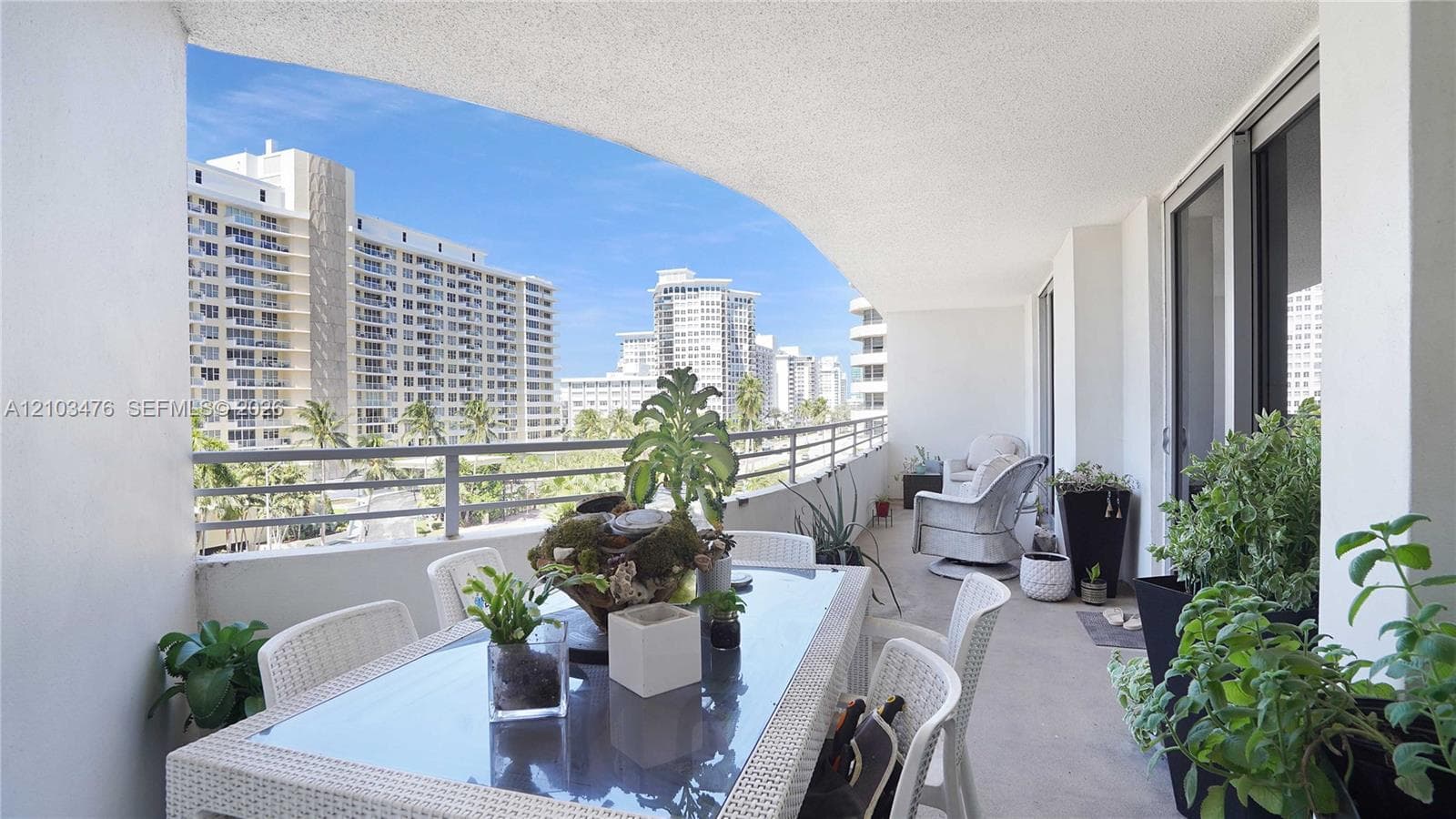 Oceanside Plaza · #6T in Miami Beach - Photo 11