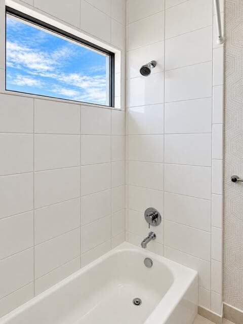 4th Bathroom En-Suite