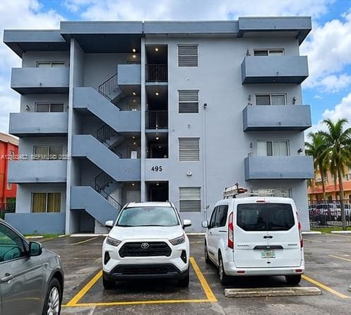 MIAMI PARADISE CONDO · #103 in Miami - Photo 23