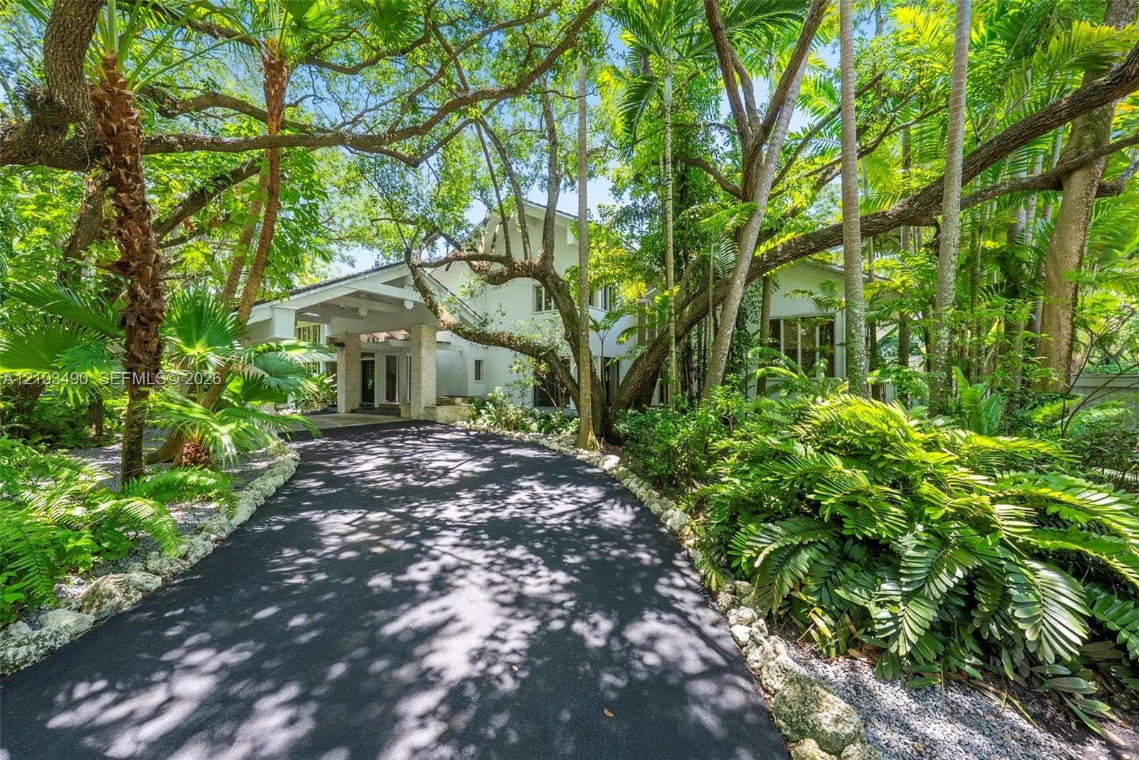 5600 Oakwood Ln photo 5