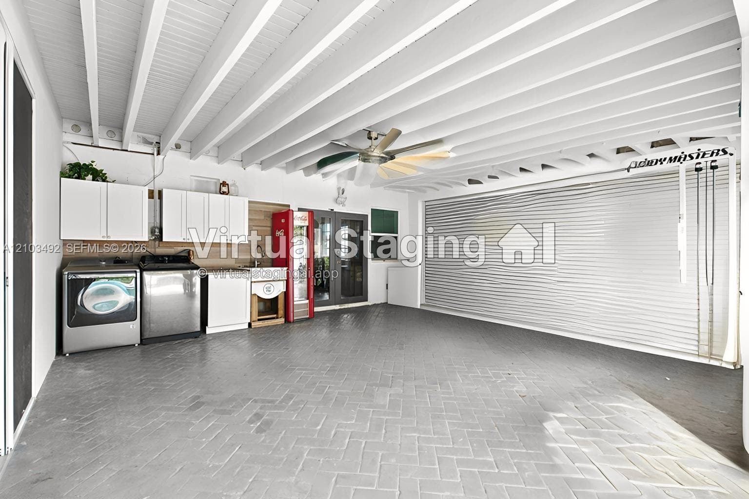 208 Iroquois St photo 24