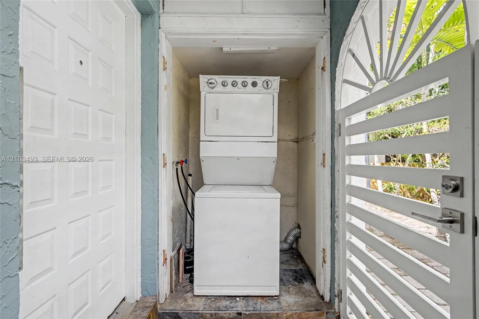 CORONA BAY TOWNHOUSES CON · #7 in Miami - Photo 31