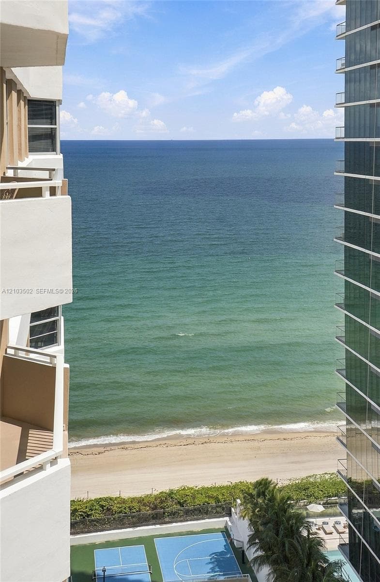 Hemispheres · #19A in Hallandale Beach - Photo 13
