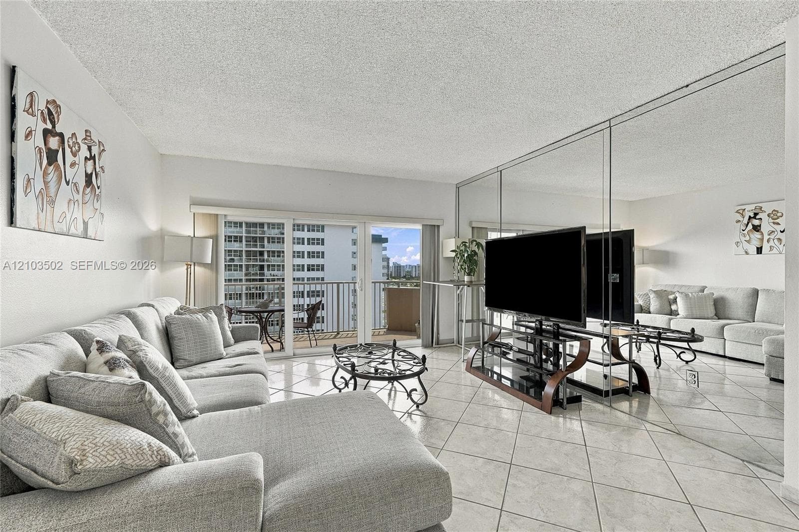 Hemispheres · #19A in Hallandale Beach - Photo 4