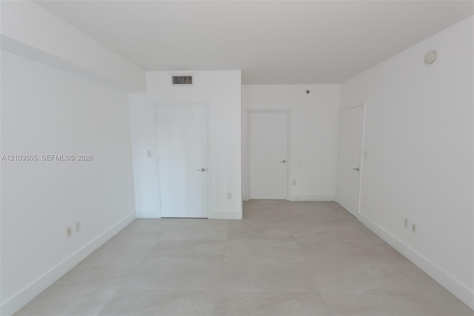 500 Brickell East · #1607 in Miami - Photo 14