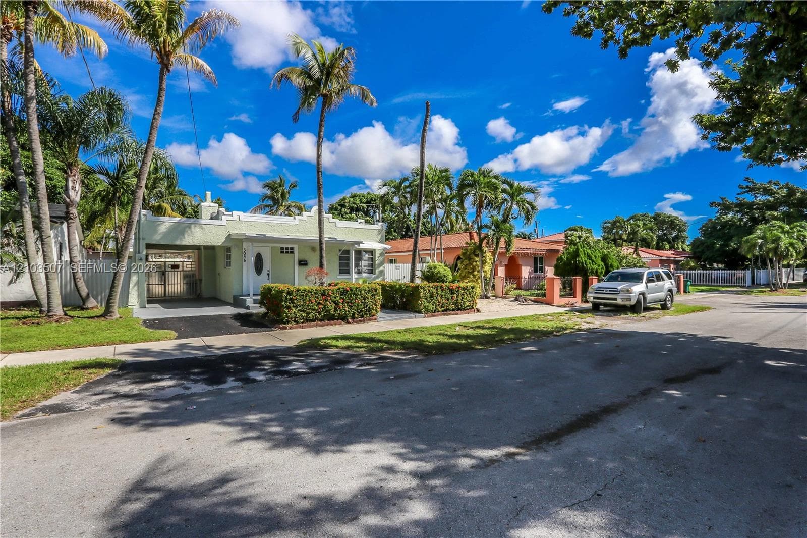3085 NW 3rd St photo 3
