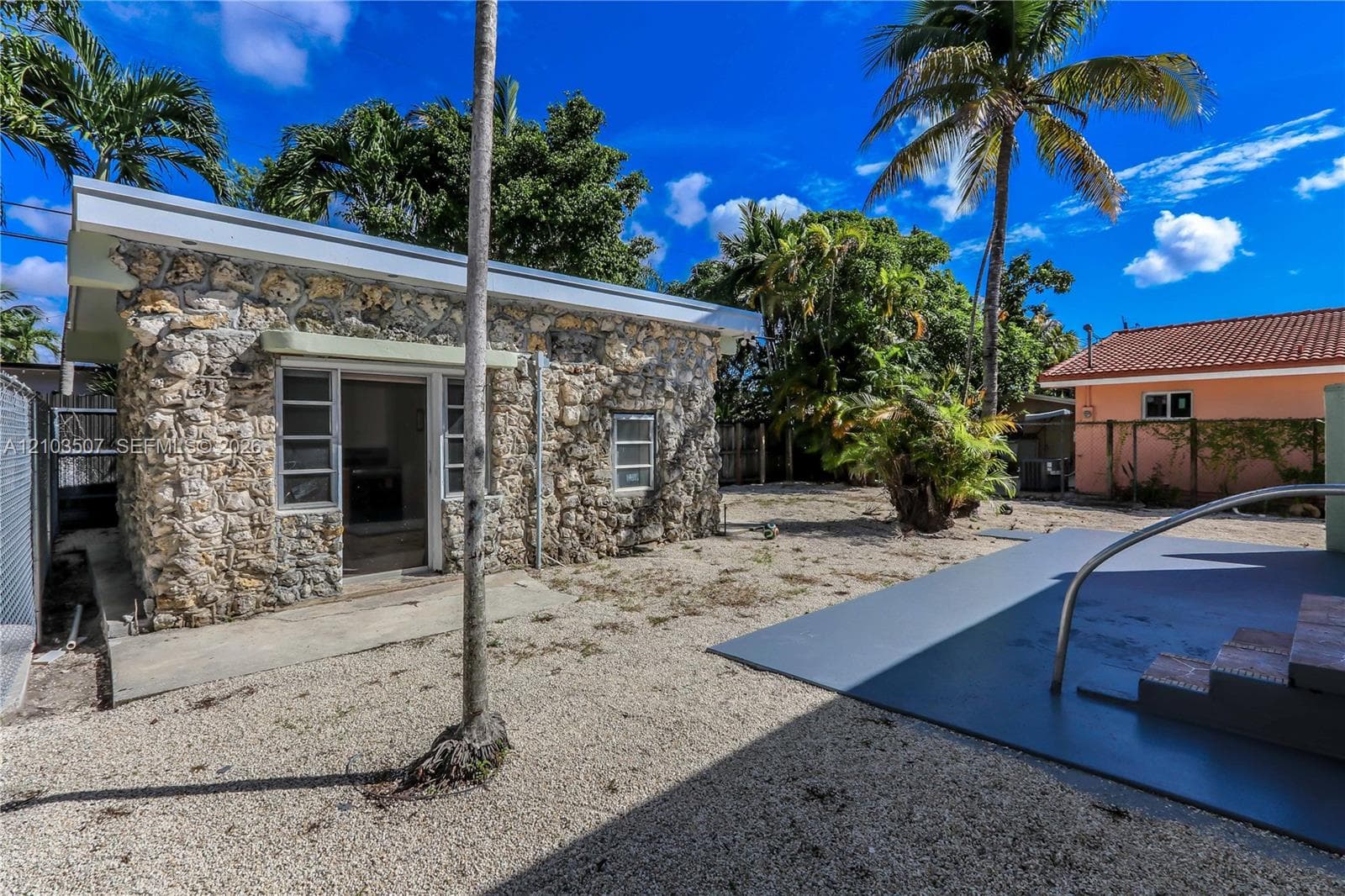 3085 NW 3rd St photo 11