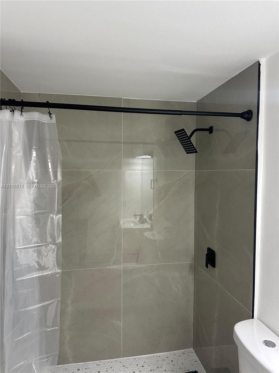 FOUR AMBASSADORS CONDO PH · #1463 in Miami - Photo 13