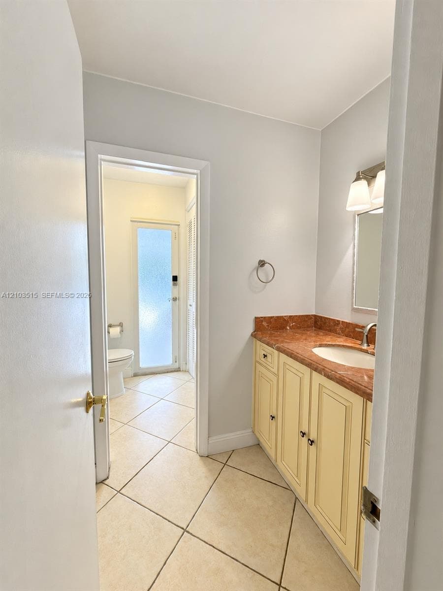11802 SW 106th Ave photo 22