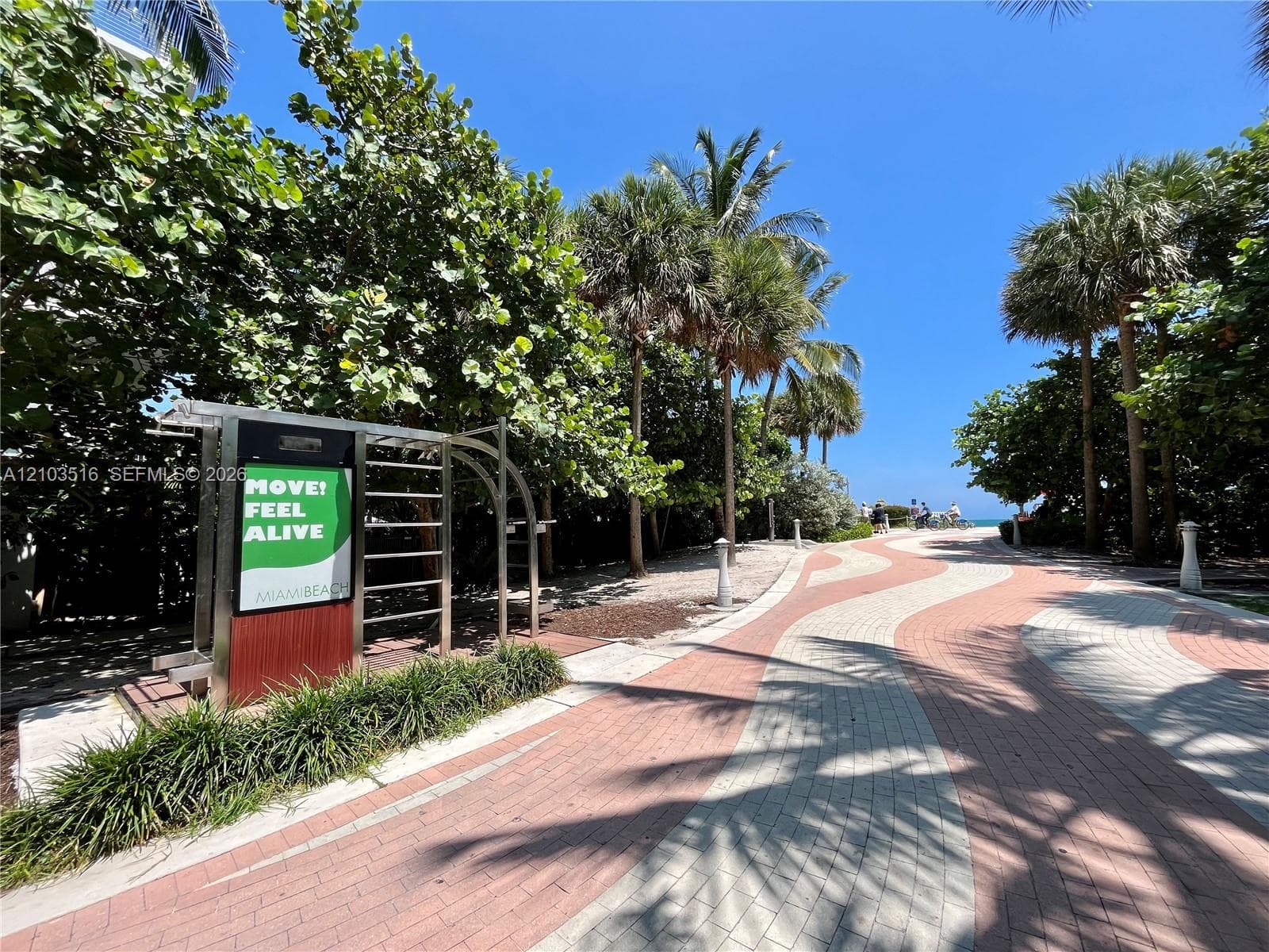 Triton Tower · #931 in Miami Beach - Photo 15