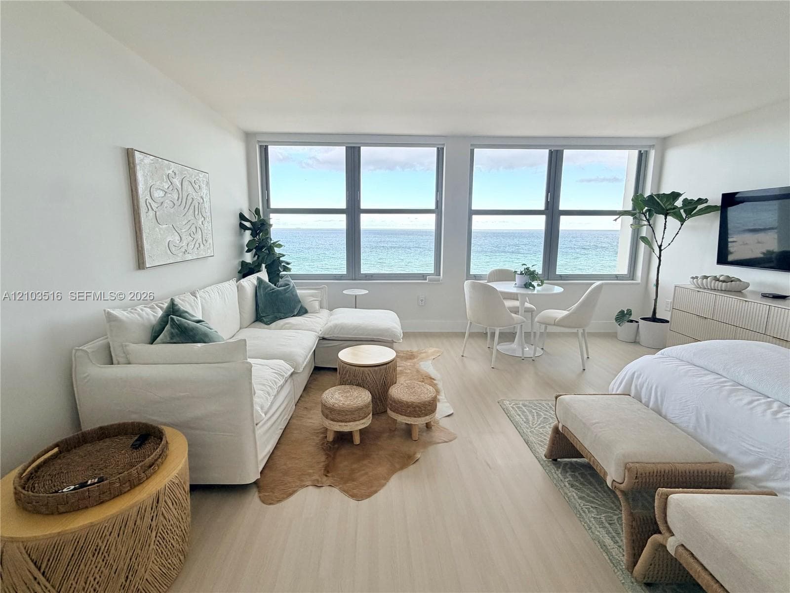 Triton Tower · #931 in Miami Beach - Photo 4
