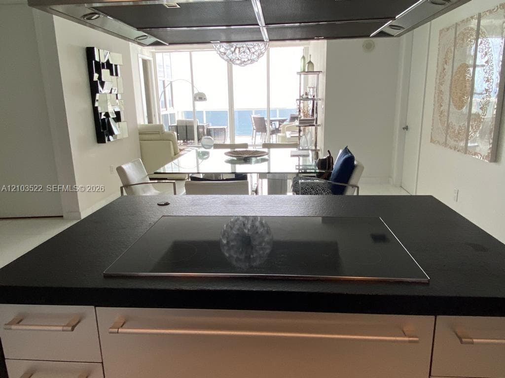 Trump Royale · #3306 in Sunny Isles Beach - Photo 16