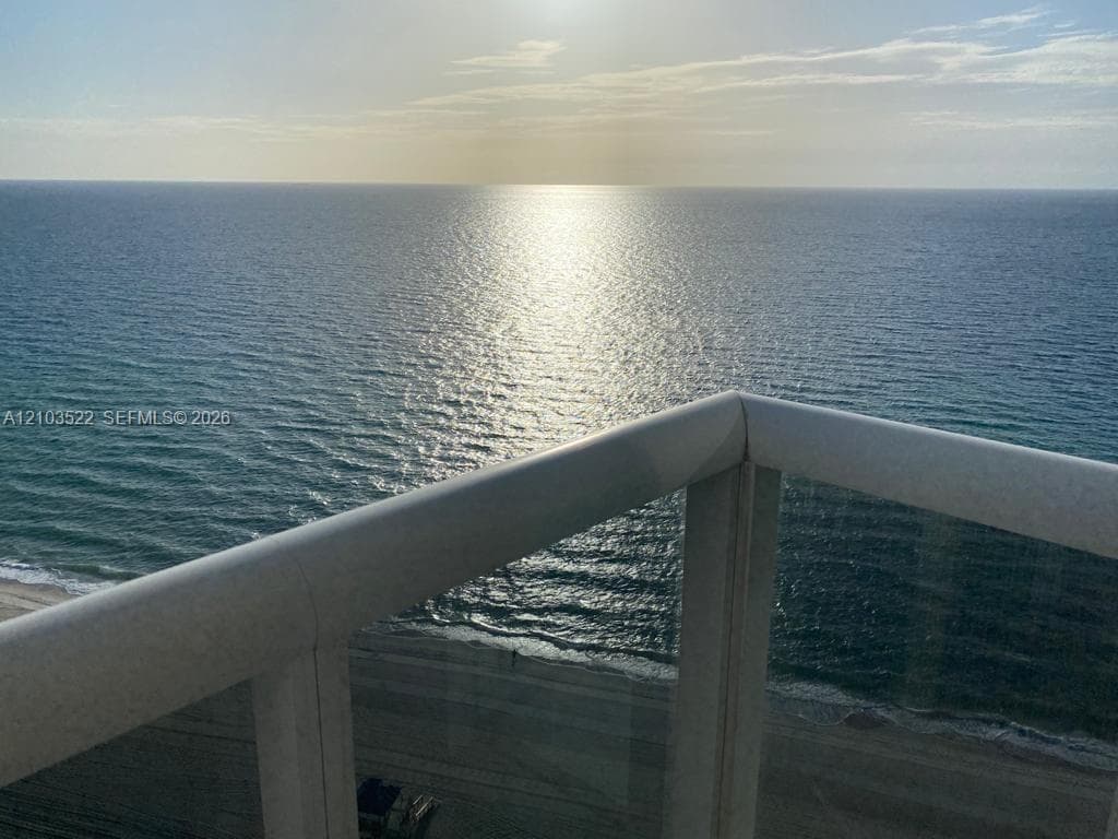 Trump Royale · #3306 in Sunny Isles Beach - Photo 20