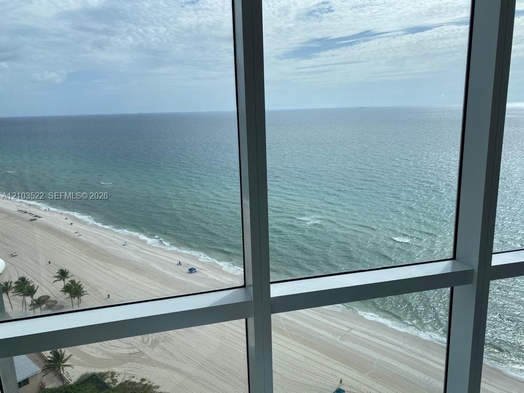 Trump Royale · #3306 in Sunny Isles Beach - Photo 11