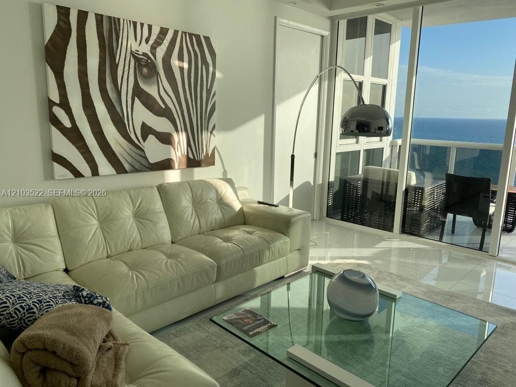 Trump Royale · #3306 in Sunny Isles Beach - Photo 21