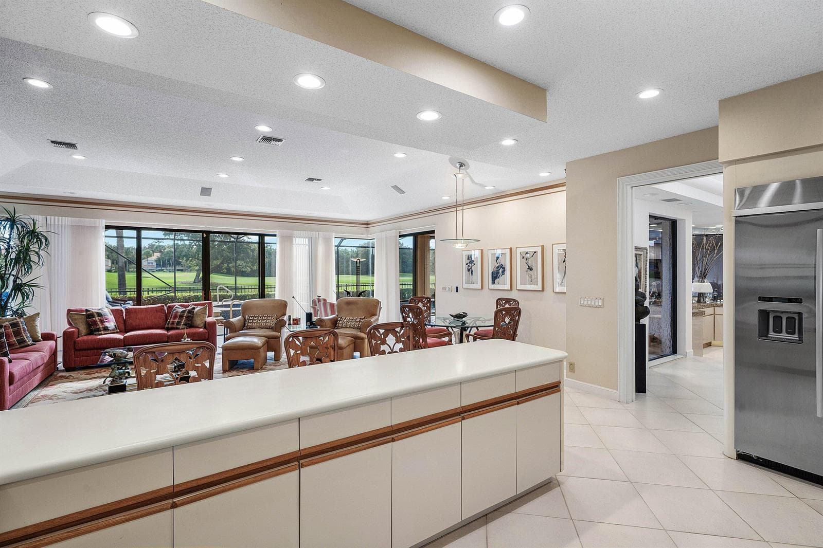 Open kitchen