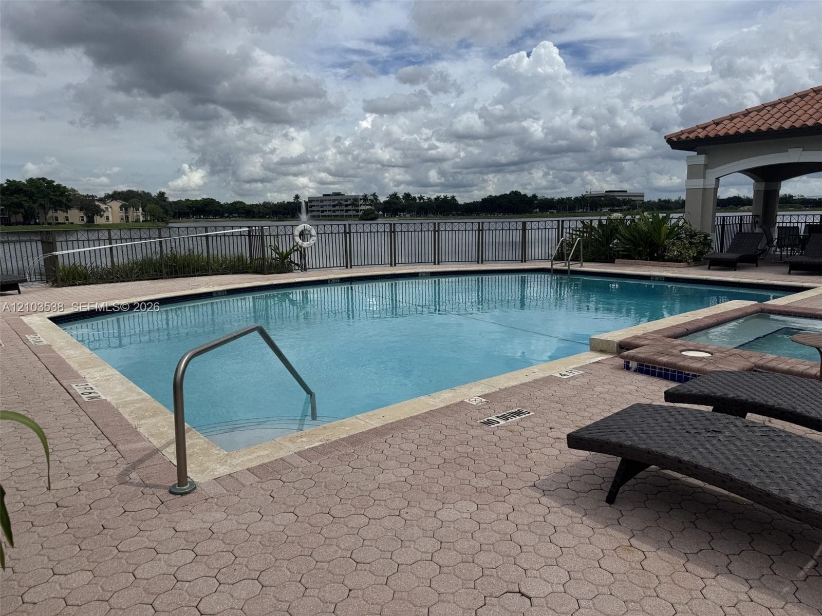 14312 NW 83rd Pl #14312 photo 18