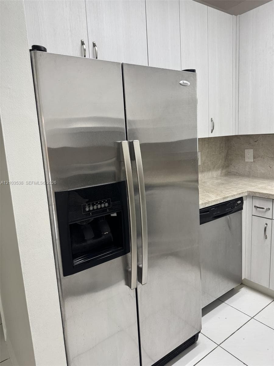 14312 NW 83rd Pl #14312 photo 8