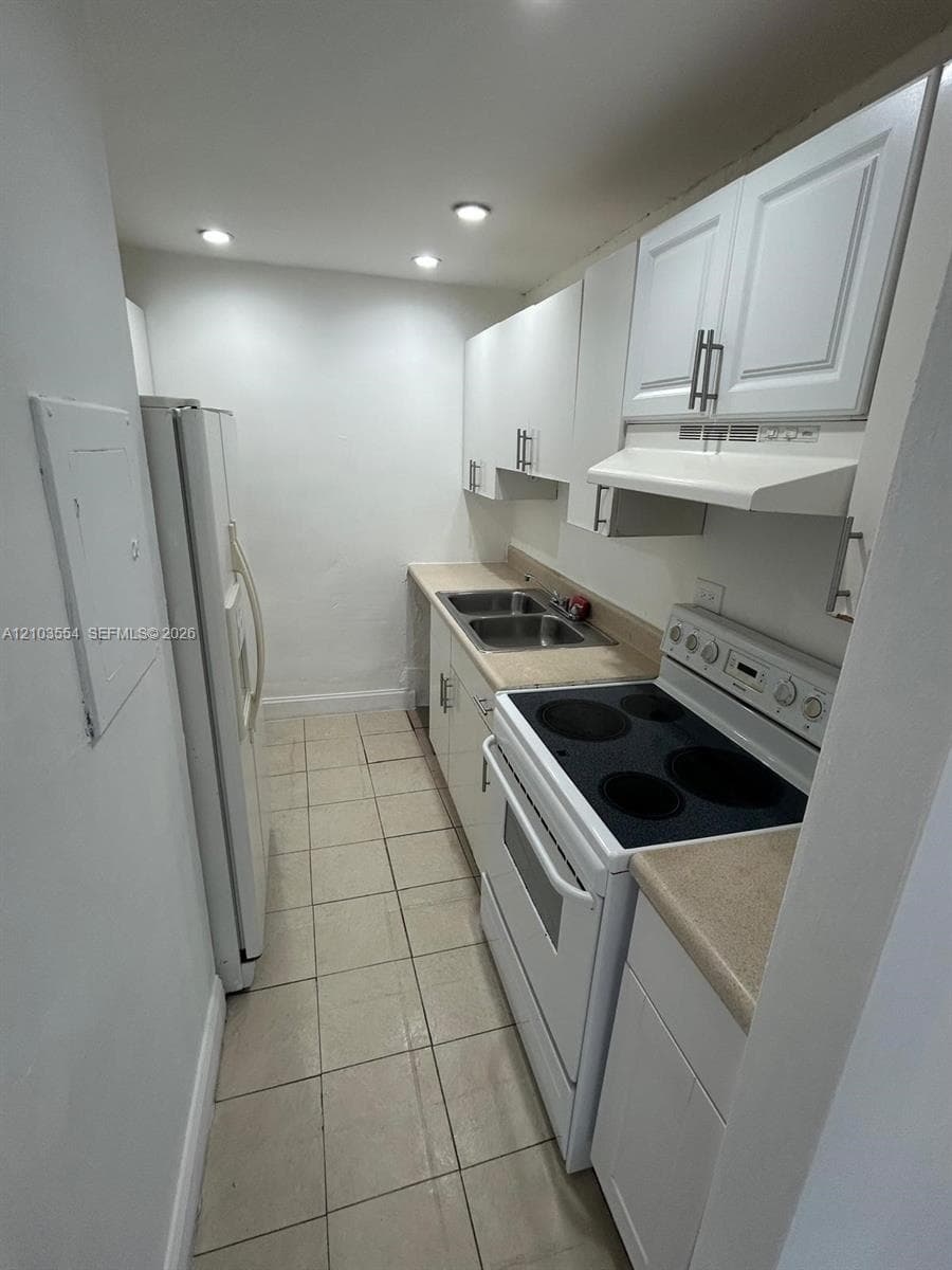 CARIBBEAN TOWERS CONDO · #1A in North Bay Village - Photo 3