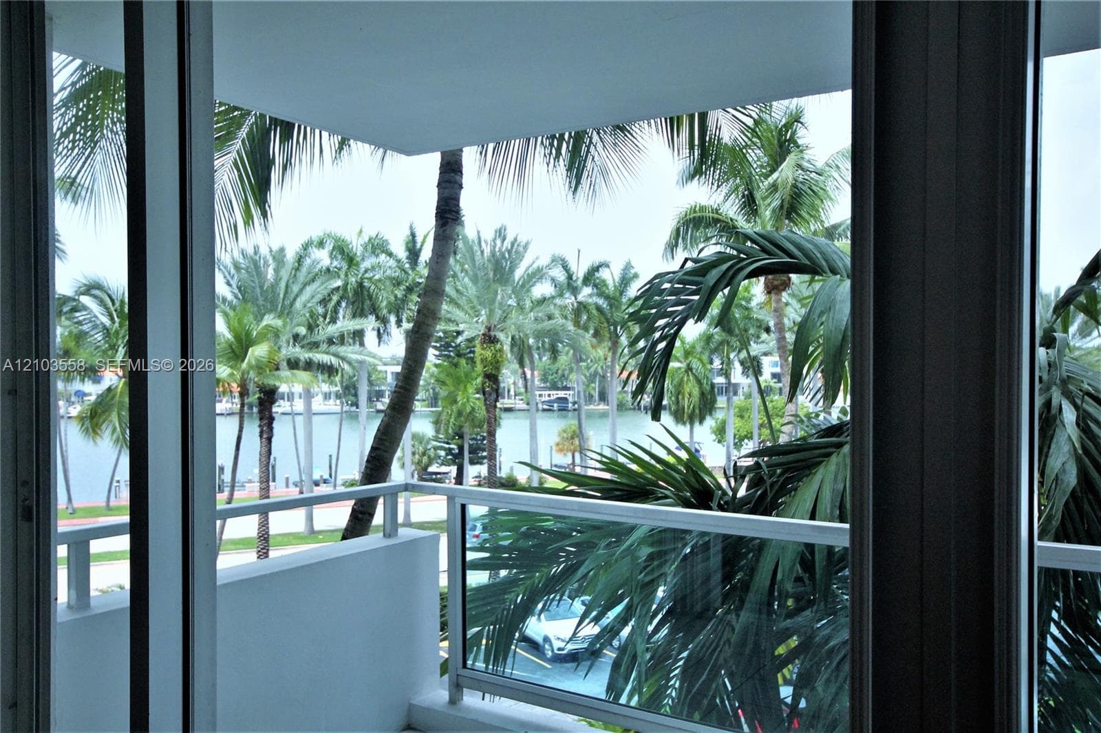 Seacoast 5151 · #422 in Miami Beach - Photo 9